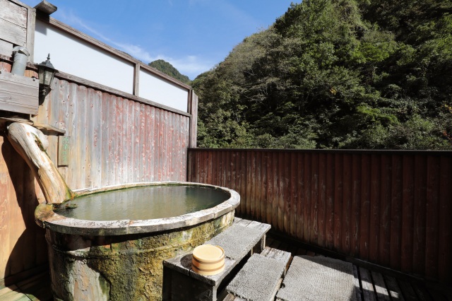 中宮温泉　にしやま旅館（）