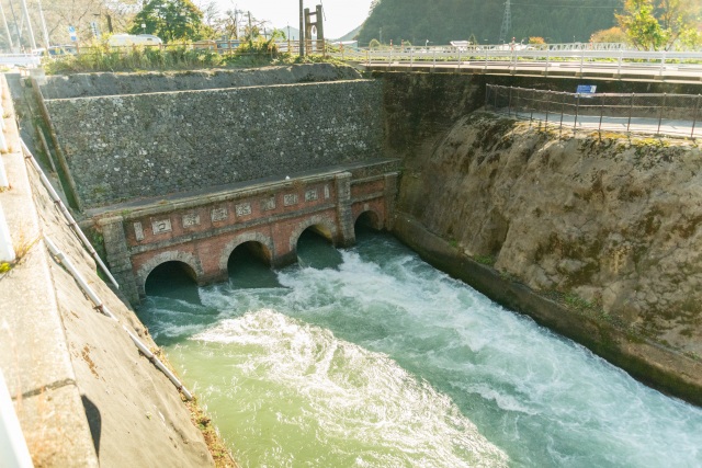 七ケ用水給水口（）