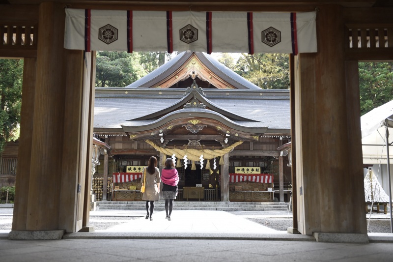 聖なる山「白山」をご神体とする神社だからこそできる、特別な体験。