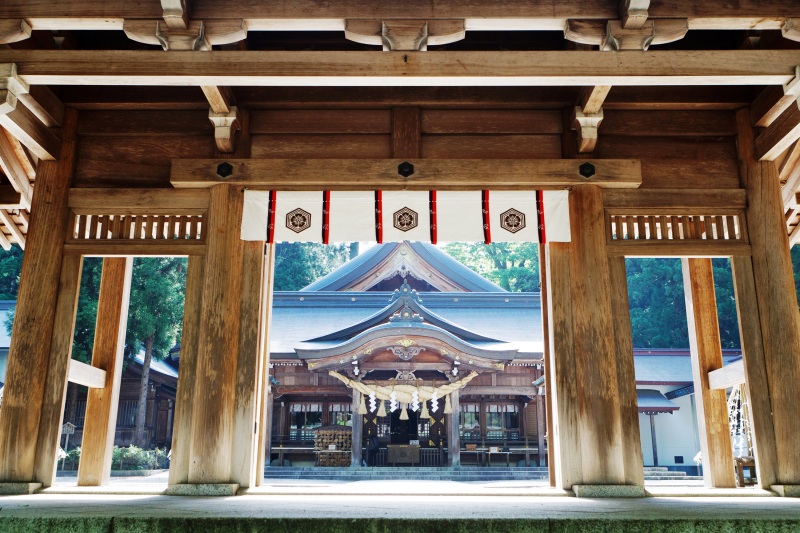 表参道から白山比咩神社へ