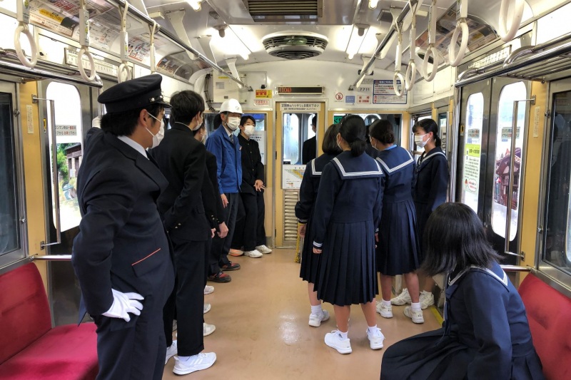レトロな電車に乗って