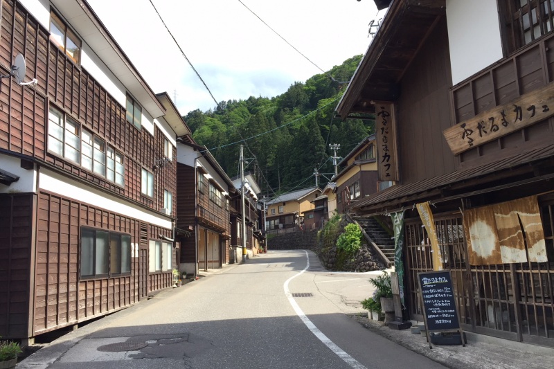重伝建白峰の街並み