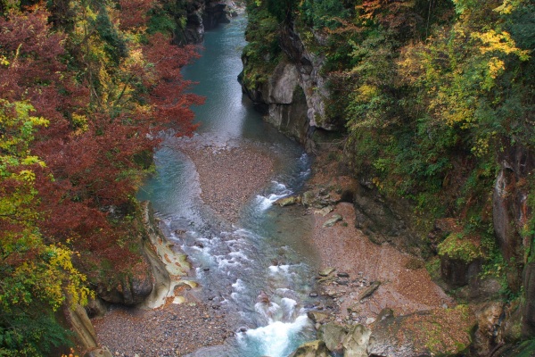 手取峡谷