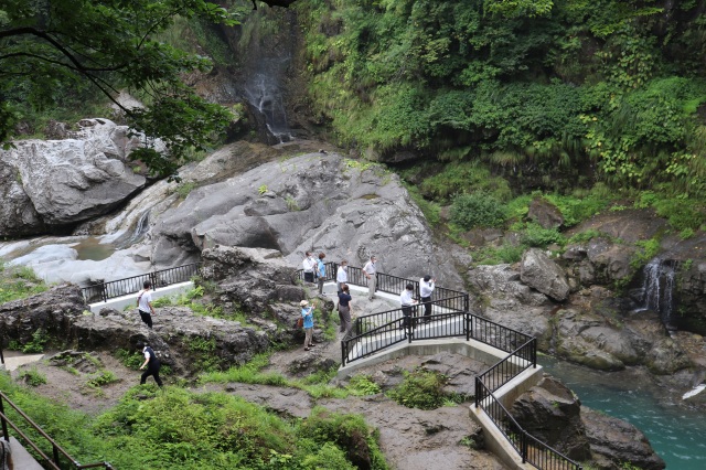 地球と旅する「白山手取川ジオパーク」一日満喫バスツアー