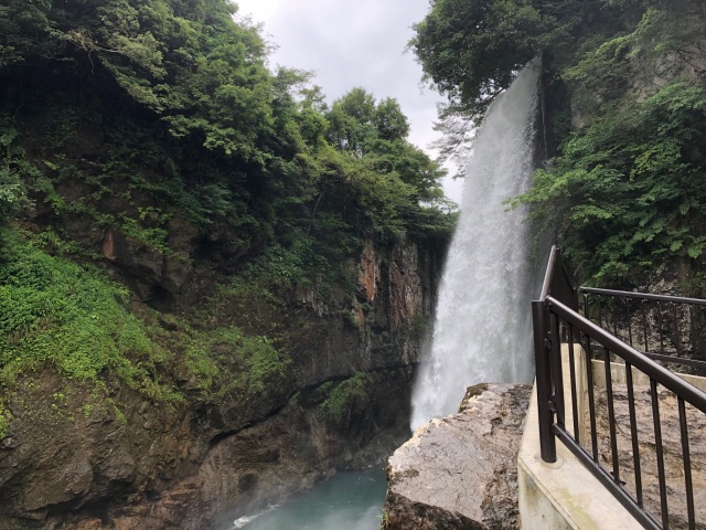 手取峡谷 綿ヶ滝